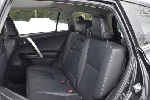 2016 Toyota RAV4 Hybrid Limited