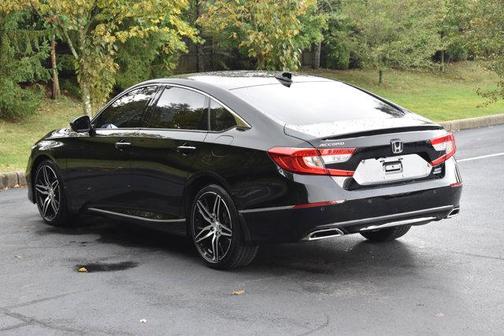 2022 Honda Accord Touring 2.0T