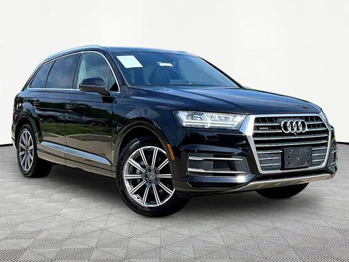Orca Black Metallic 2019 Audi Q7 45 Premium Plus