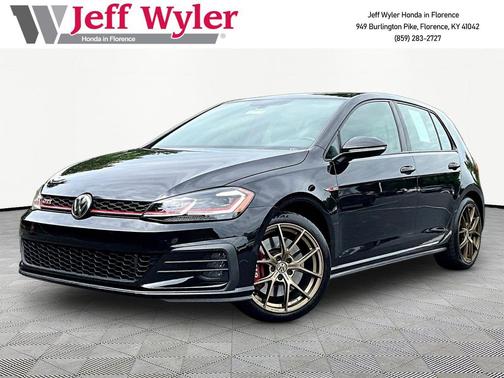 Deep Black Pearl 2020 Volkswagen Golf 1.4T TSI