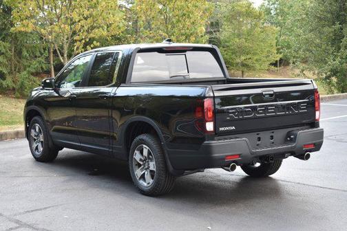 Crystal Black Pearl 2026 Honda Ridgeline RTL