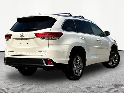 Blizzard Pearl 2018 Toyota Highlander Limited