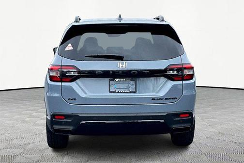 Sonic Gray Pearl 2026 Honda Pilot Black Edition