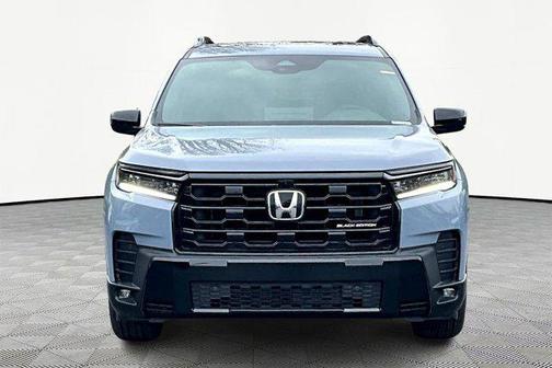 Sonic Gray Pearl 2026 Honda Pilot Black Edition