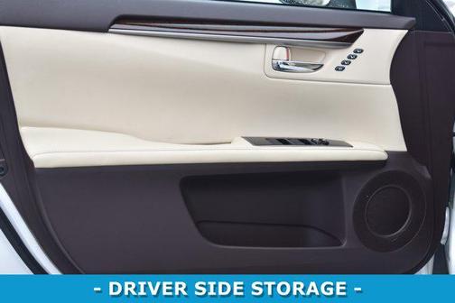 2017 Lexus ES 350 Base