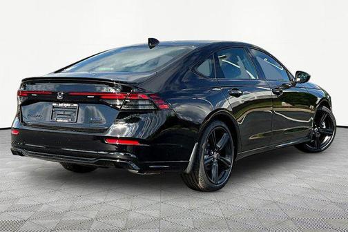 Nh-731p/Crystal Bl 2026 Honda Accord Hybrid Sport-L