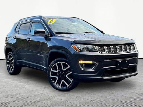Granite Crystal Metallic Clearcoat 2017 Jeep New Compass Limited
