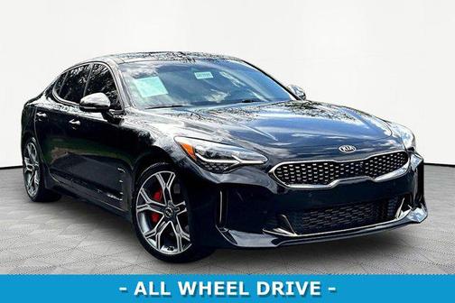 Aurora Black 2020 Kia Stinger GT2