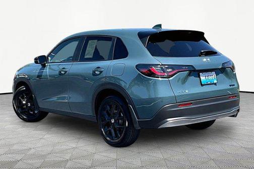 Nordic Forest Pearl 2024 Honda HR-V AWD Sport