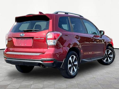 Venetian Red Pearl 2017 Subaru Forester 2.5i Premium