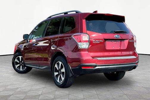 Venetian Red Pearl 2017 Subaru Forester 2.5i Premium