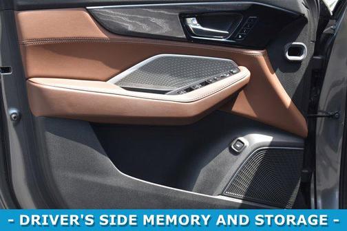 2022 Acura MDX Advance Package