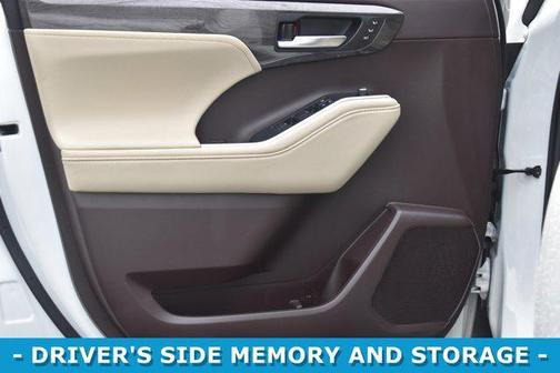 2021 Toyota Highlander Hybrid Limited