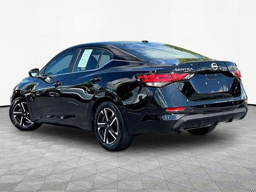 Super Black 2024 Nissan Sentra SV
