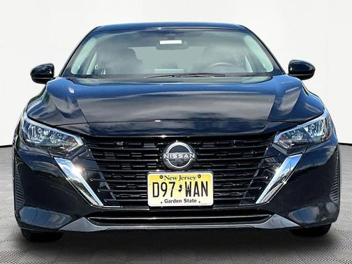 Super Black 2024 Nissan Sentra SV