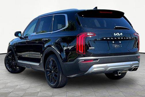 Ebony Black 2022 Kia Telluride SX