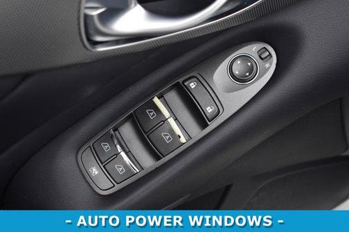 2014 INFINITI Q50 Premium