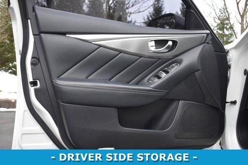 2014 INFINITI Q50 Premium