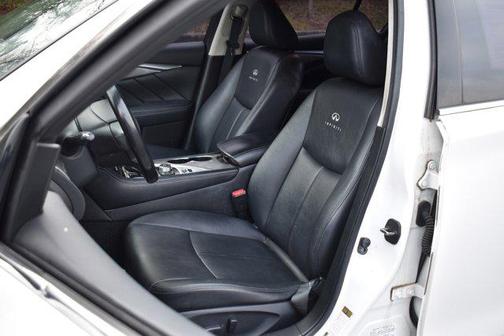 2014 INFINITI Q50 Premium