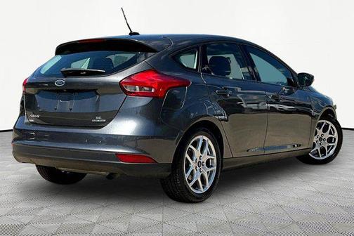 Magnetic 2015 Ford Focus SE