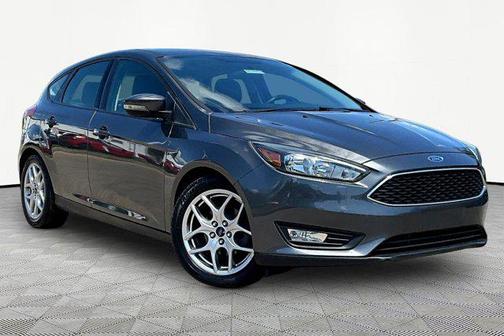 Magnetic 2015 Ford Focus SE