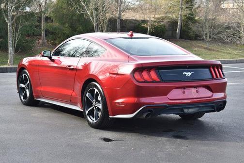 2020 Ford Mustang EcoBoost