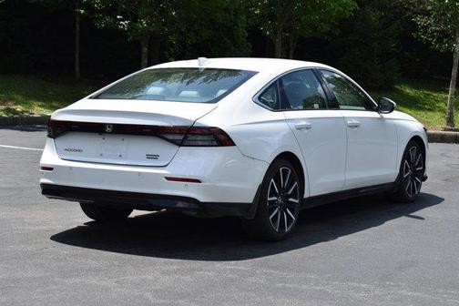 2023 Honda Accord Hybrid Touring