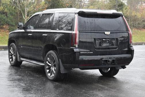 2020 Cadillac Escalade Luxury