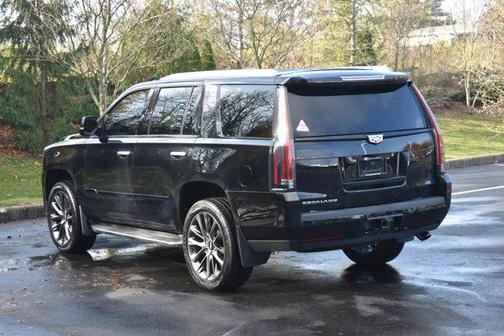 2020 Cadillac Escalade Luxury
