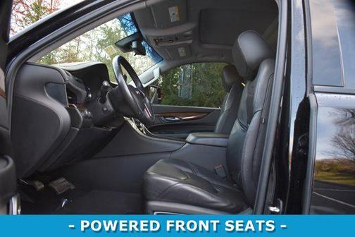 2020 Cadillac Escalade Luxury