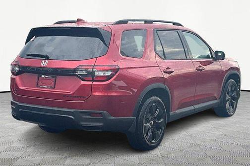 Radiant Red Metallic II 2026 Honda Pilot Black Edition