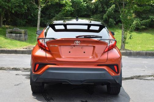 2020 Toyota C-HR XLE