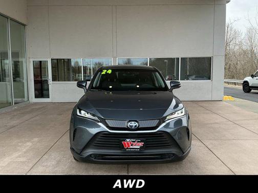 Coastal Gray 2024 Toyota Venza LE