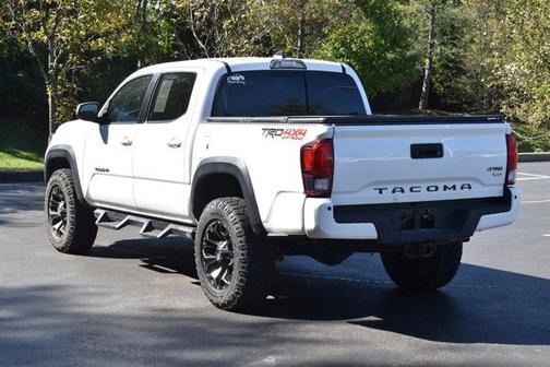 2018 Toyota Tacoma SR