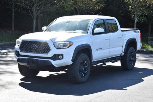 2018 Toyota Tacoma SR