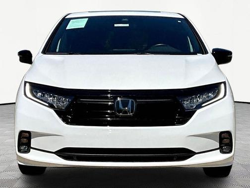 Platinum White Pearl 2023 Honda Odyssey Sport
