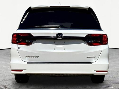 Platinum White Pearl 2023 Honda Odyssey Sport