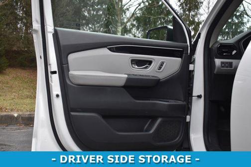 2025 Honda Pilot Touring 8-Passenger