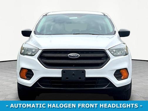 Oxford White 2018 Ford Escape S