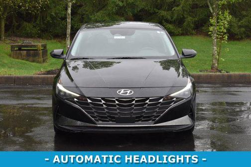2022 Hyundai ELANTRA Limited