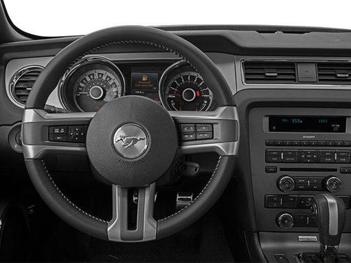 2013 Ford Mustang V6