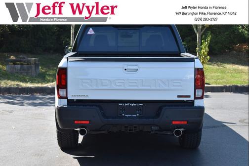 Platinum White Pearl 2026 Honda Ridgeline TrailSport