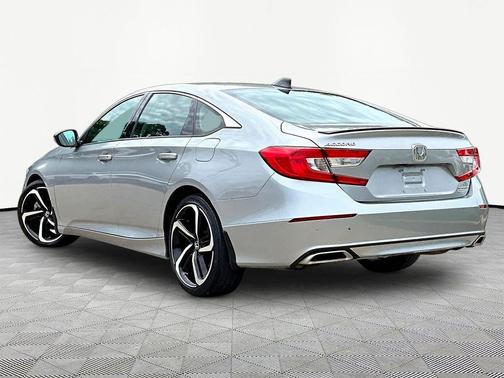 Lunar Silver Metallic 2022 Honda Accord Sport SE 1.5T