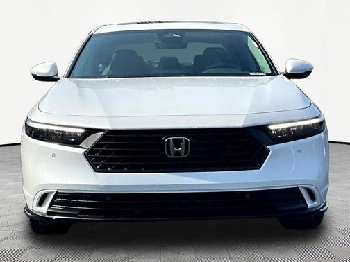 Platinum White Pearl 2026 Honda Accord Hybrid EX-L