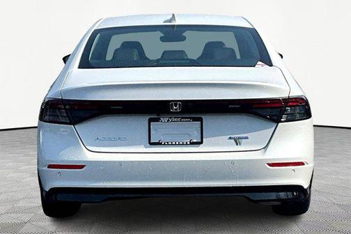 Platinum White Pearl 2026 Honda Accord Hybrid EX-L