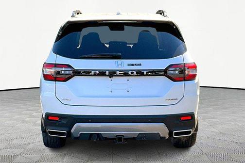 2026 Honda Pilot Touring 8-Passenger