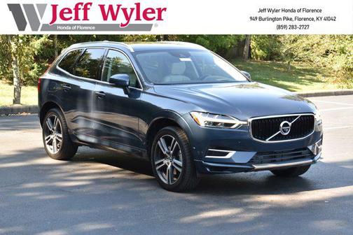 2019 Volvo XC60 Recharge Plug-In Hybrid T8 Momentum