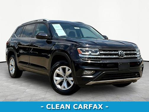 Deep Black Pearl 2019 Volkswagen Atlas 3.6L SE
