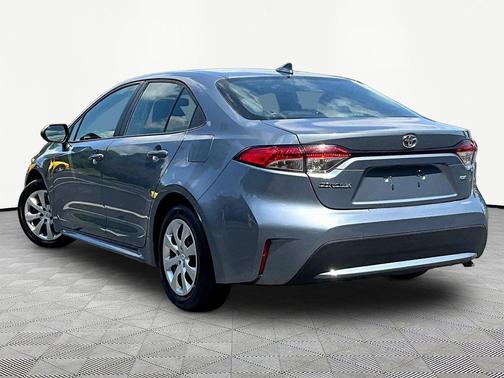 Celestite 2022 Toyota Corolla LE