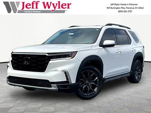 Platinum White Pearl 2023 Honda Pilot AWD Elite